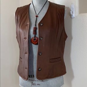 Liz Claiborne Women's Leather Vest Jacket Sz 6 Reg